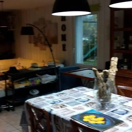 乡村民宿 Chambre Numero 4 De 14M2 Dans Maison De 140M2 A La Campagne 爱尔德河畔拉夏贝尔